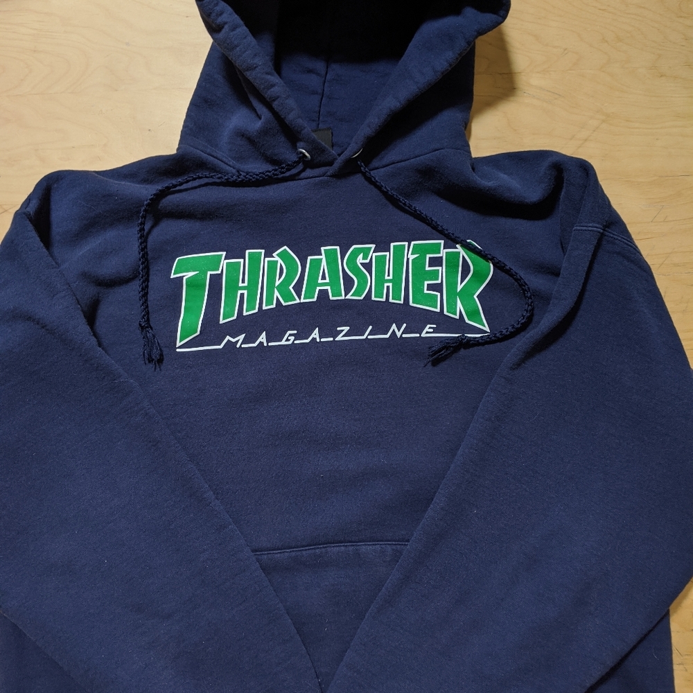 Men's Thrasher Hoodie Medium